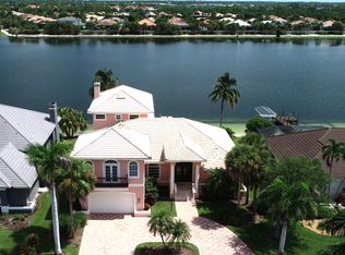 5461 Harborage Dr, Fort Myers, FL 33908