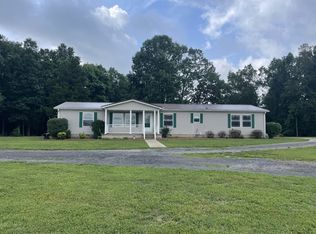 379 Dady Rd, Mc Ewen, TN 37101