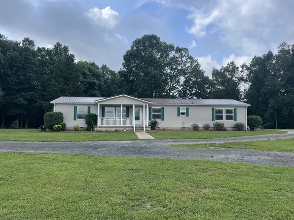 379 Dady Rd, Mc Ewen, TN 37101