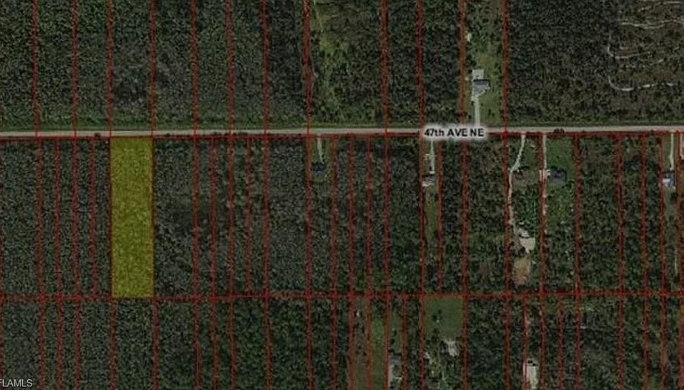 1st image of 204 47th AVE NE