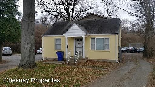 1st image of 901 Journal Ave #B
