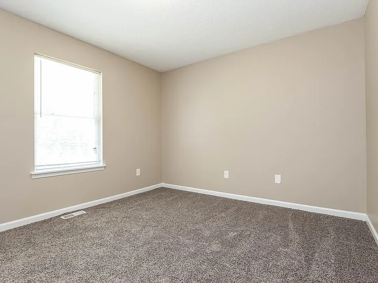 7509 Stonehenge Way — Photo 8