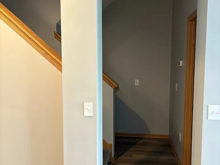 4332 Victor Path #6 — Photo 3