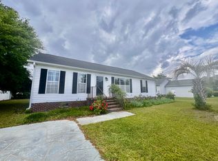 204 Stone Throw Dr, Murrells Inlet, SC 29576
