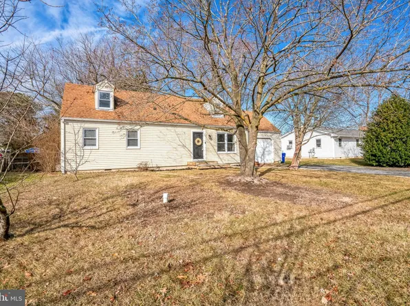 2709 Cox Neck Rd, Chester, MD 21619