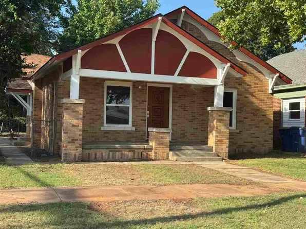 706 W Maple Ave, Duncan, OK 73533