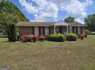 101 Skyline Dr, Barnesville, GA 30204