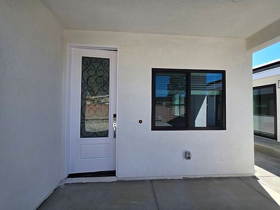 4th image of 12416 Lambert Cir