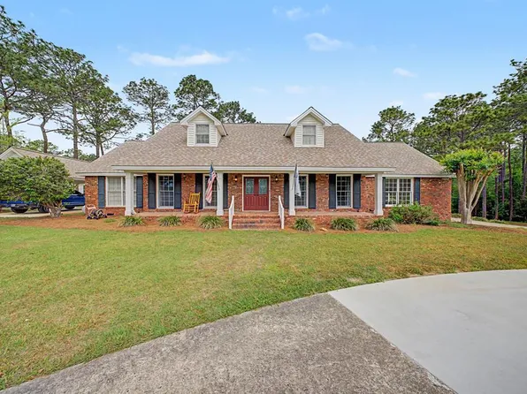306 Holly Trl, Moultrie, GA 31768