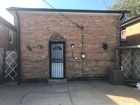 4th image of 7707 Narragansett Ave
