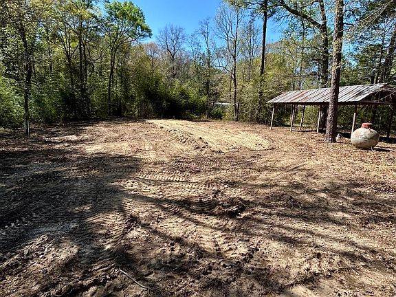 2nd image of 17400 Carroll Rd