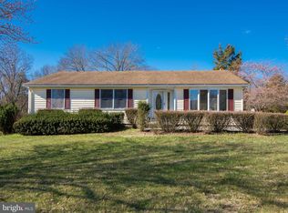 66 Cavalier Estates Dr, Harpers Ferry, WV 25425