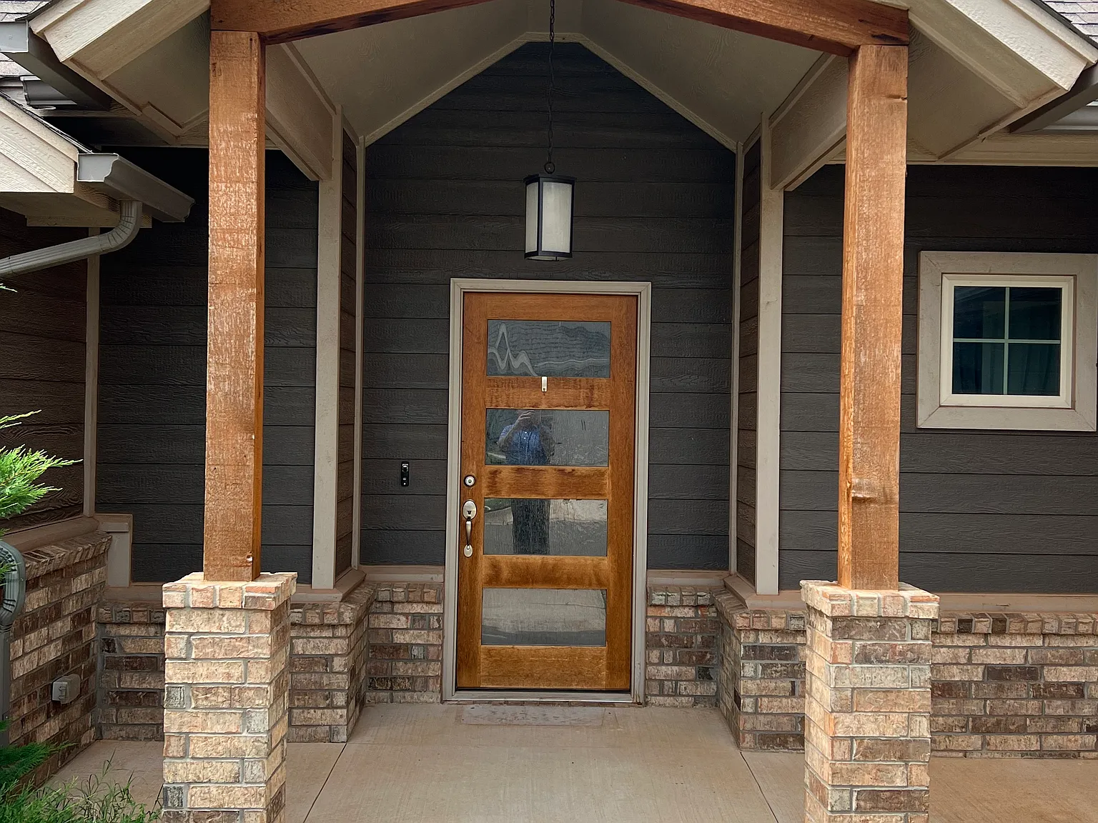 3 bed, 1635 sqft, $2,300 — Photo 3