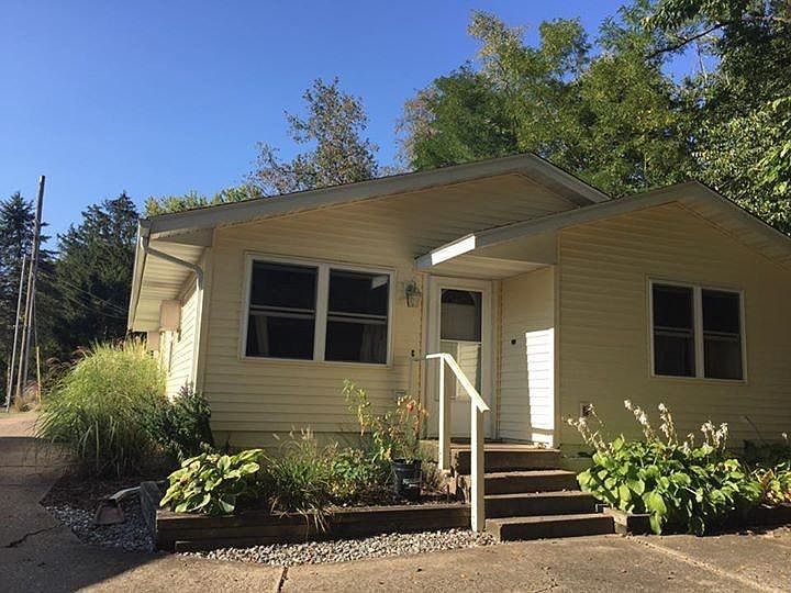 1st image of 4502 N East Scenic Dr