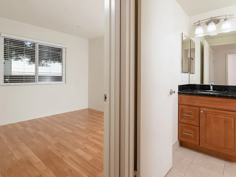 Guest bathroom and Guest bedroom