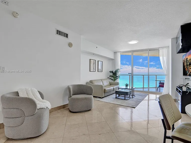 16699 Collins Ave #2405 — Photo 11