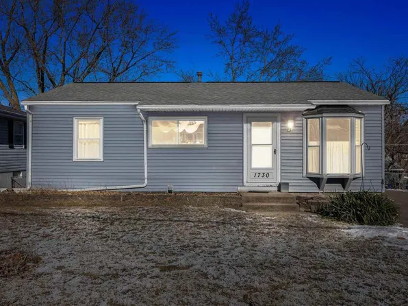 1730 E Ave NW, Cedar Rapids, IA 52405