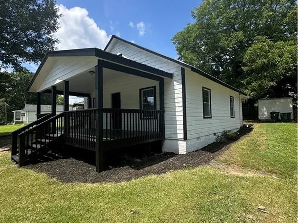 10 Busha St, Toccoa, GA 30577