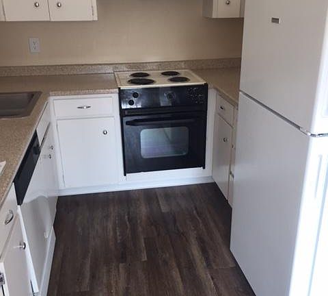 3rd image of 4875 Manzanita Ave APT 38