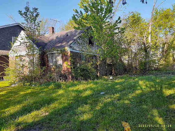 18659 Hickory