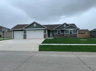 9980 Hollyhock Dr, Manhattan, KS 66502