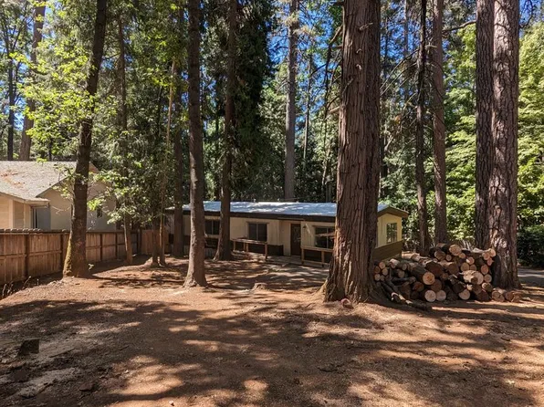 6332 Juneau Ct, Magalia, CA 95954