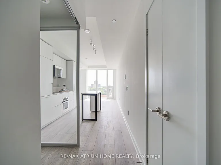 1 Fairview Rd E #621 — Photo 12