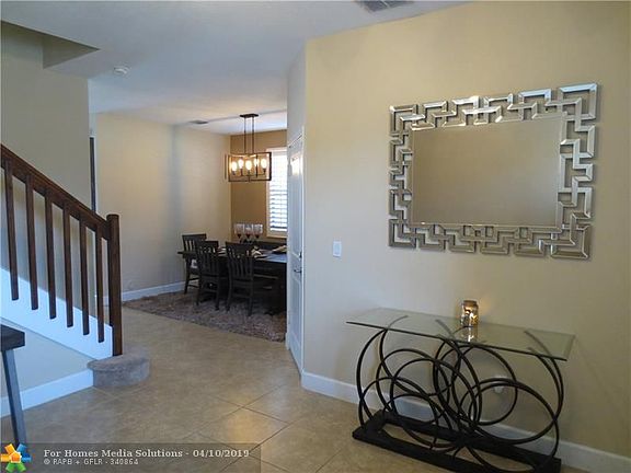 5th image of 4825 NW 59th St