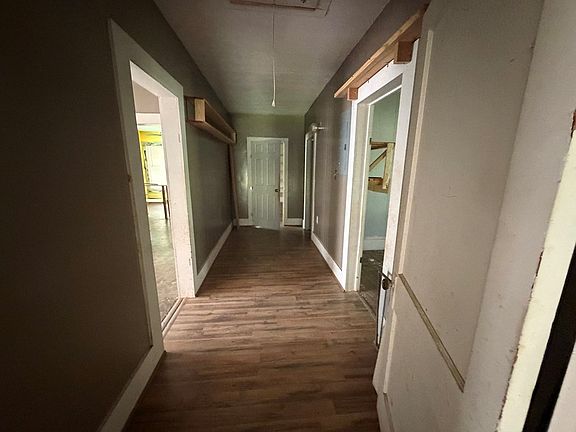 5th image of 2607 N Jackson St