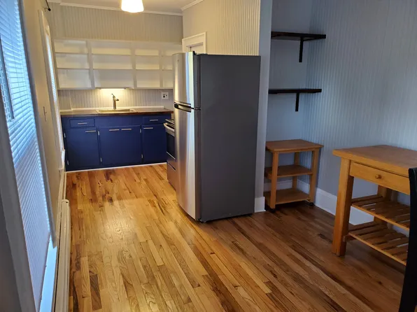 29 Richardson St #3, Portland, ME 04103