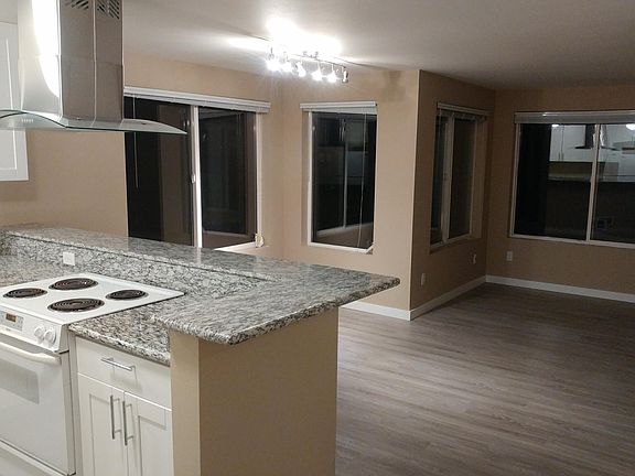 2nd image of 14024 Midvale Ave N #301