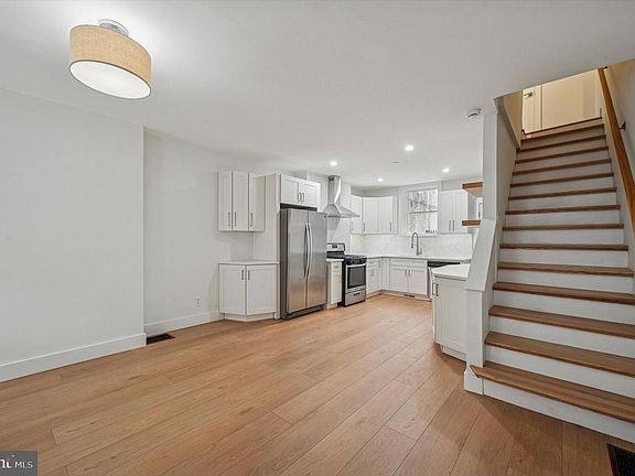 4th image of 720 S 16th St