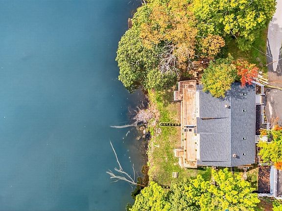 4th image of 286 Grove St #A