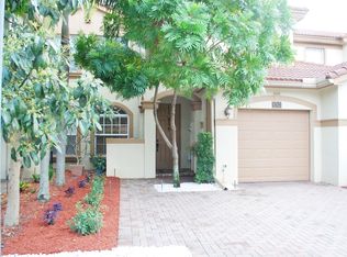 9742 Darlington Pl, Cooper City, FL 33328