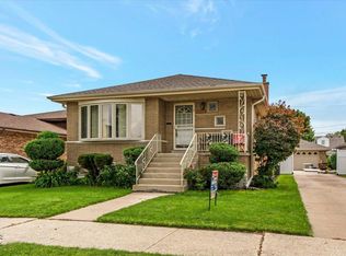 5627 S Nottingham Ave, Chicago, IL 60638