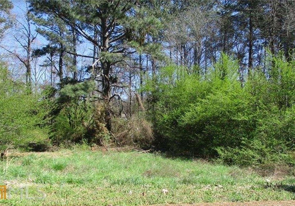 2nd image of 90 E Knight Dr