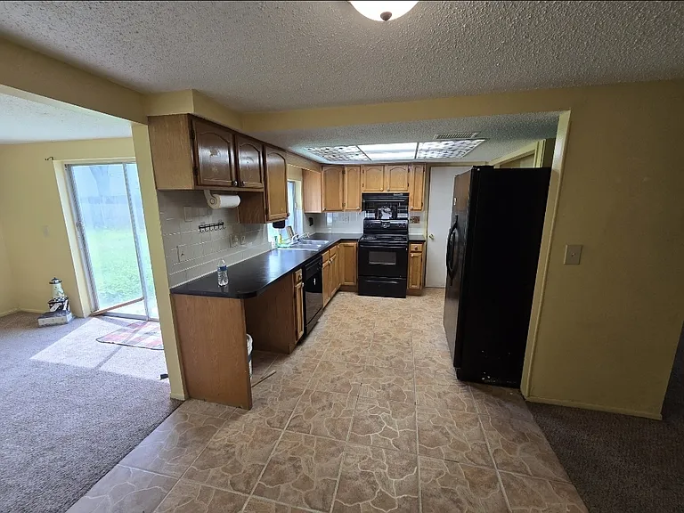 6414 Westport Dr — Photo 5
