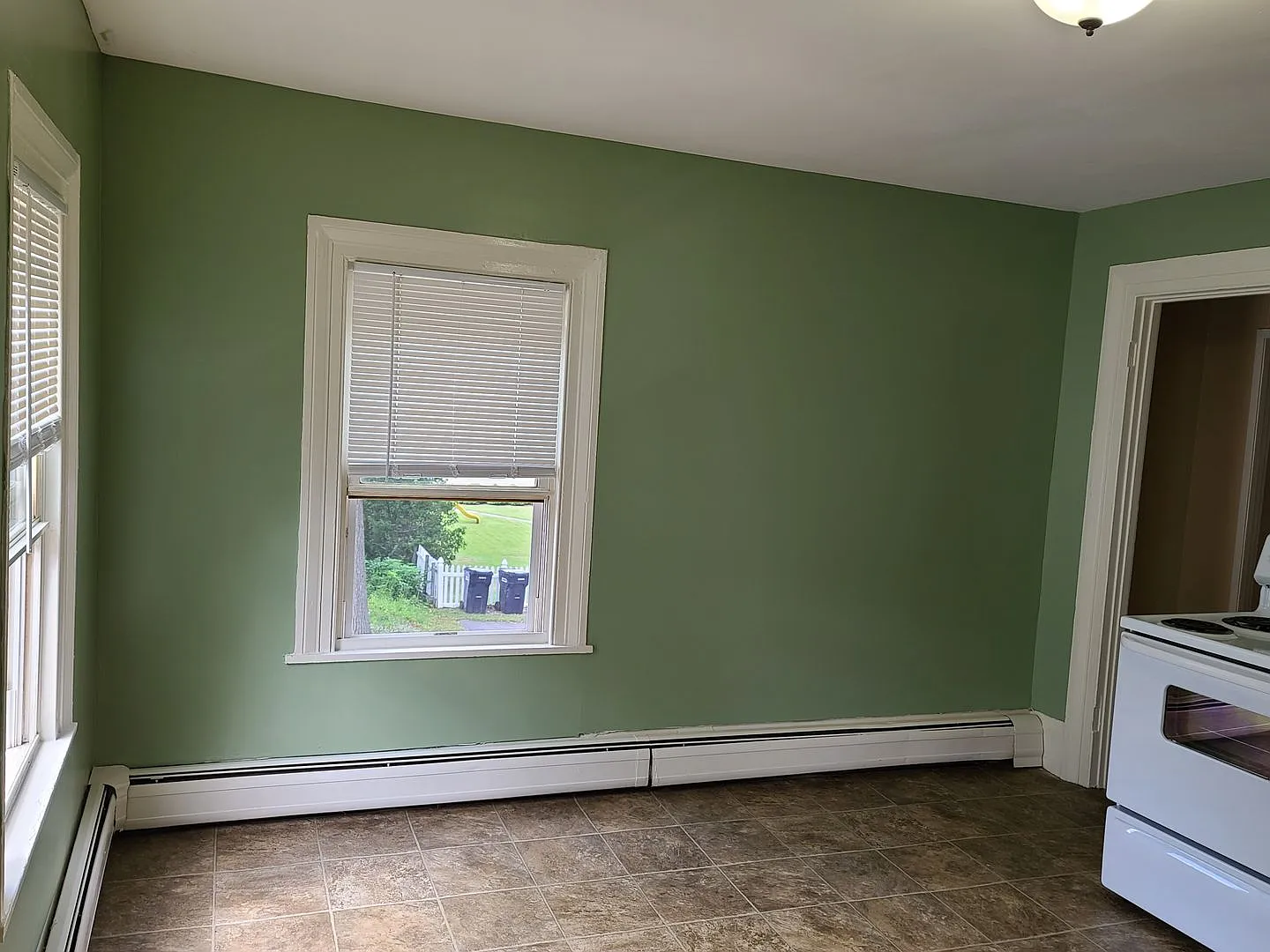 207 - 209 Pine Street — Photo 4