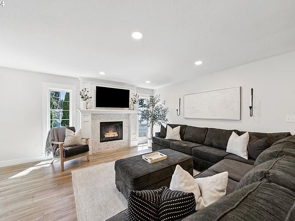 5th image of 2015 Doral Ct