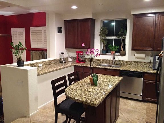 4th image of 2696 Villas Way