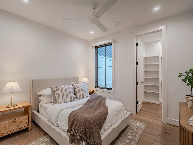 4114 Emerson Ave #6 — Photo 22