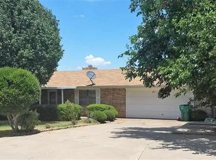 535 Vickers Ct, Iowa Park, TX 76367