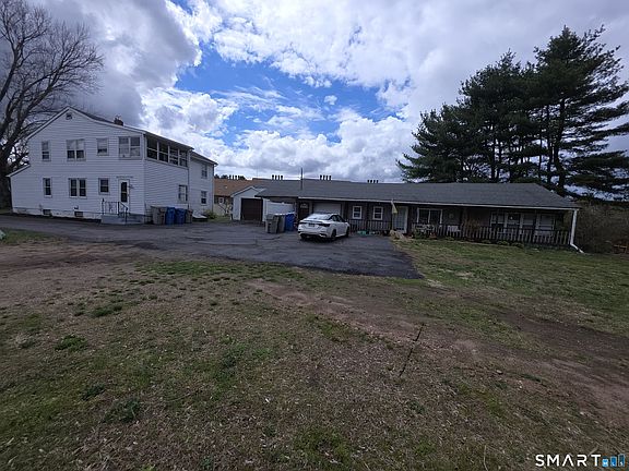 4th image of 305 Redstone Hill Road