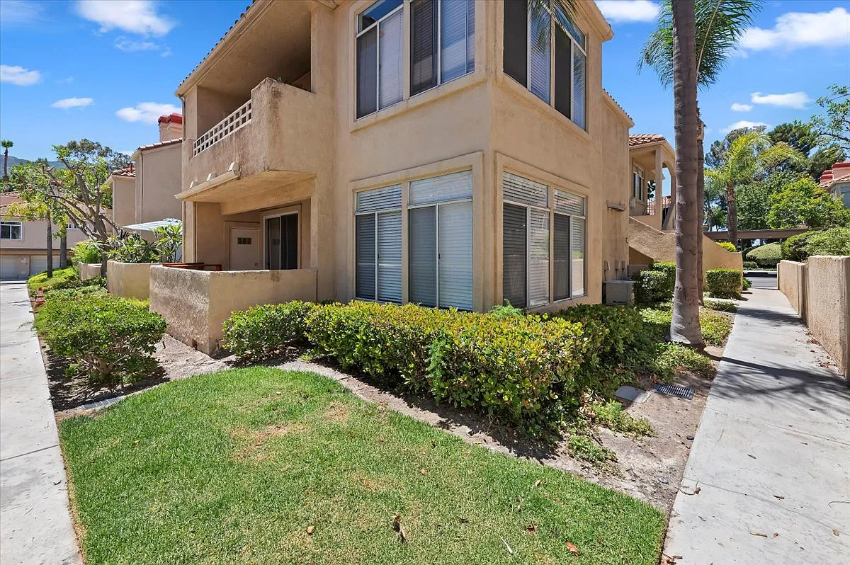 Building Photo - 1151 Veramar Ct #101