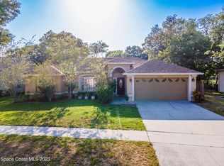 5542 Oak Hollow Dr, Titusville, FL 32780
