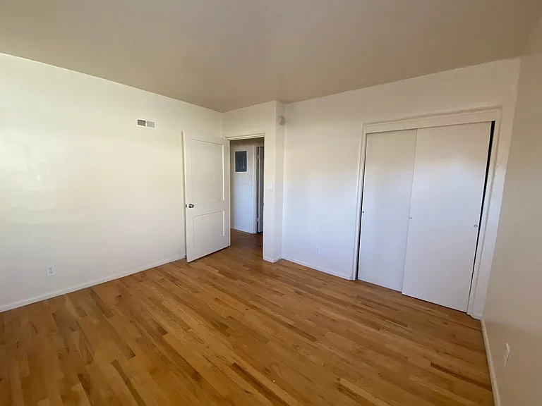 1200 Stanford Dr NE — Photo 25