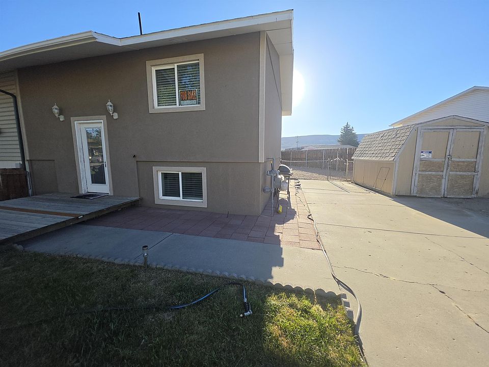 1st image of 3501B Cleveland Dr