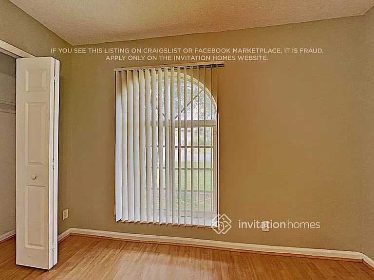 5788 NW 48th Dr — Photo 8