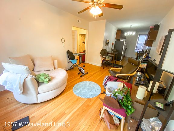 3rd image of 3657 N Damen Ave #2200274