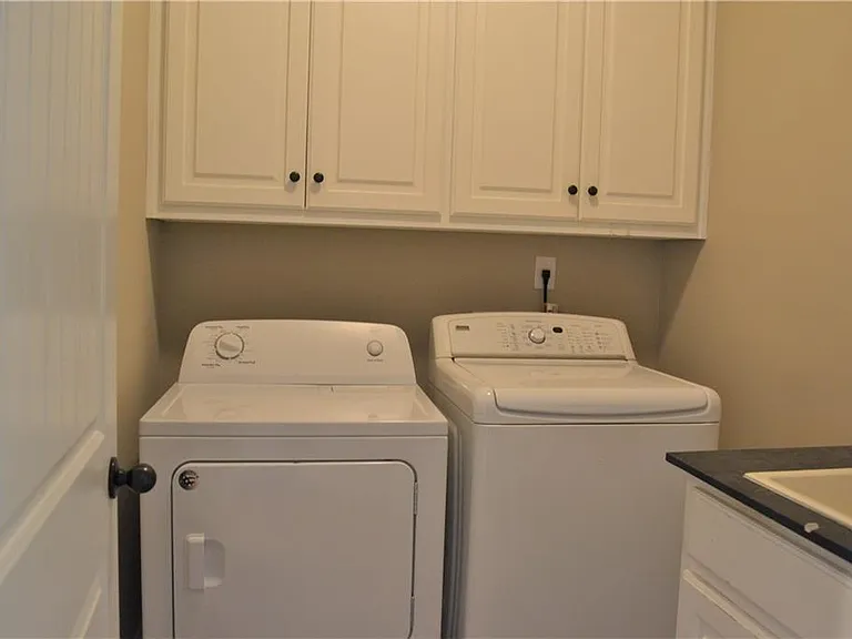 1450 Ashbury Park Dr — Photo 28